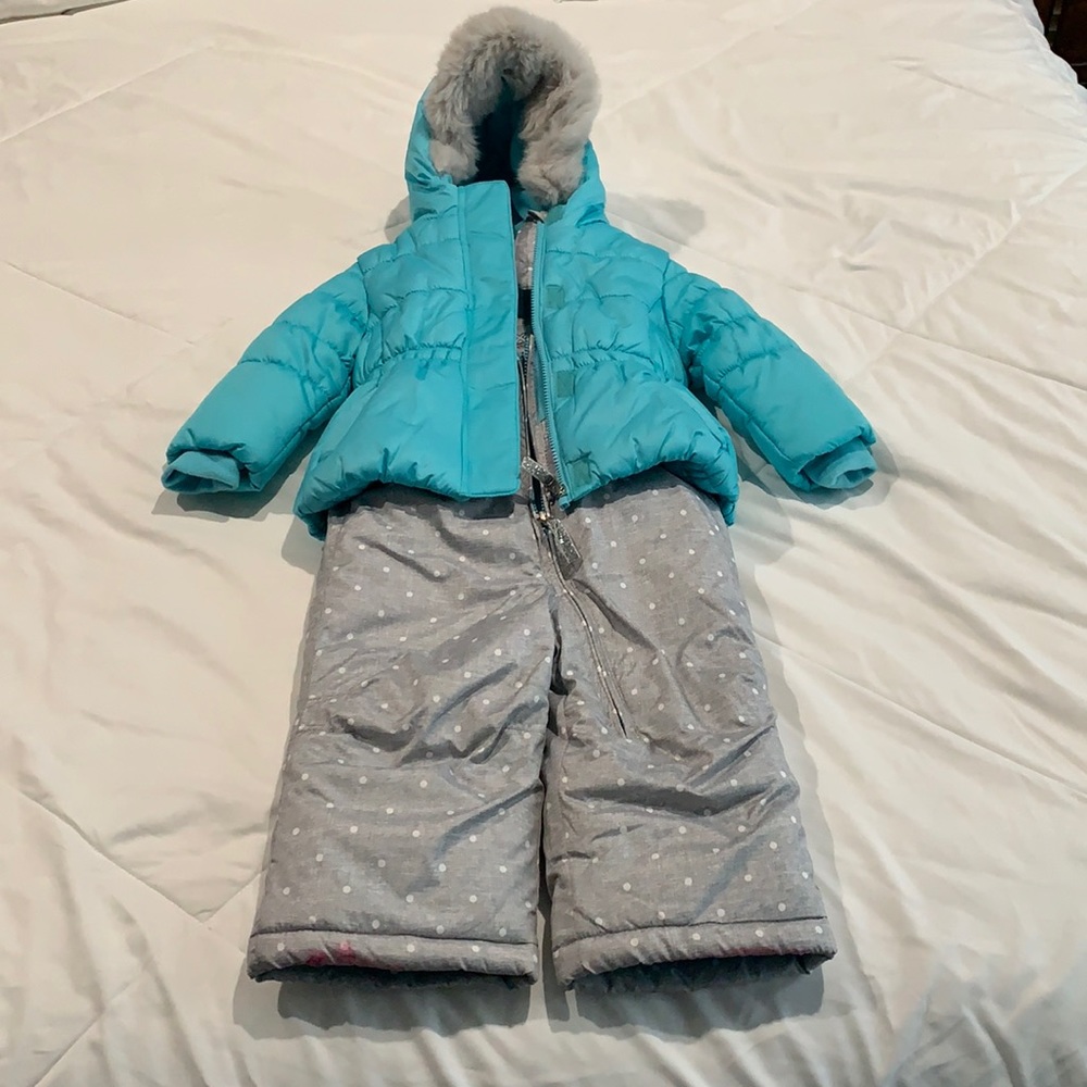 Like new 18M puffer jacket and snow pants